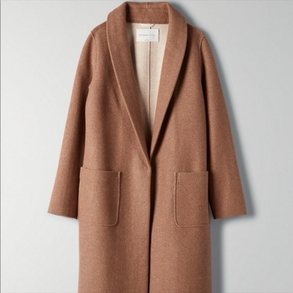 Aritzia The Group by Babaton Luxe Lounge Jacket